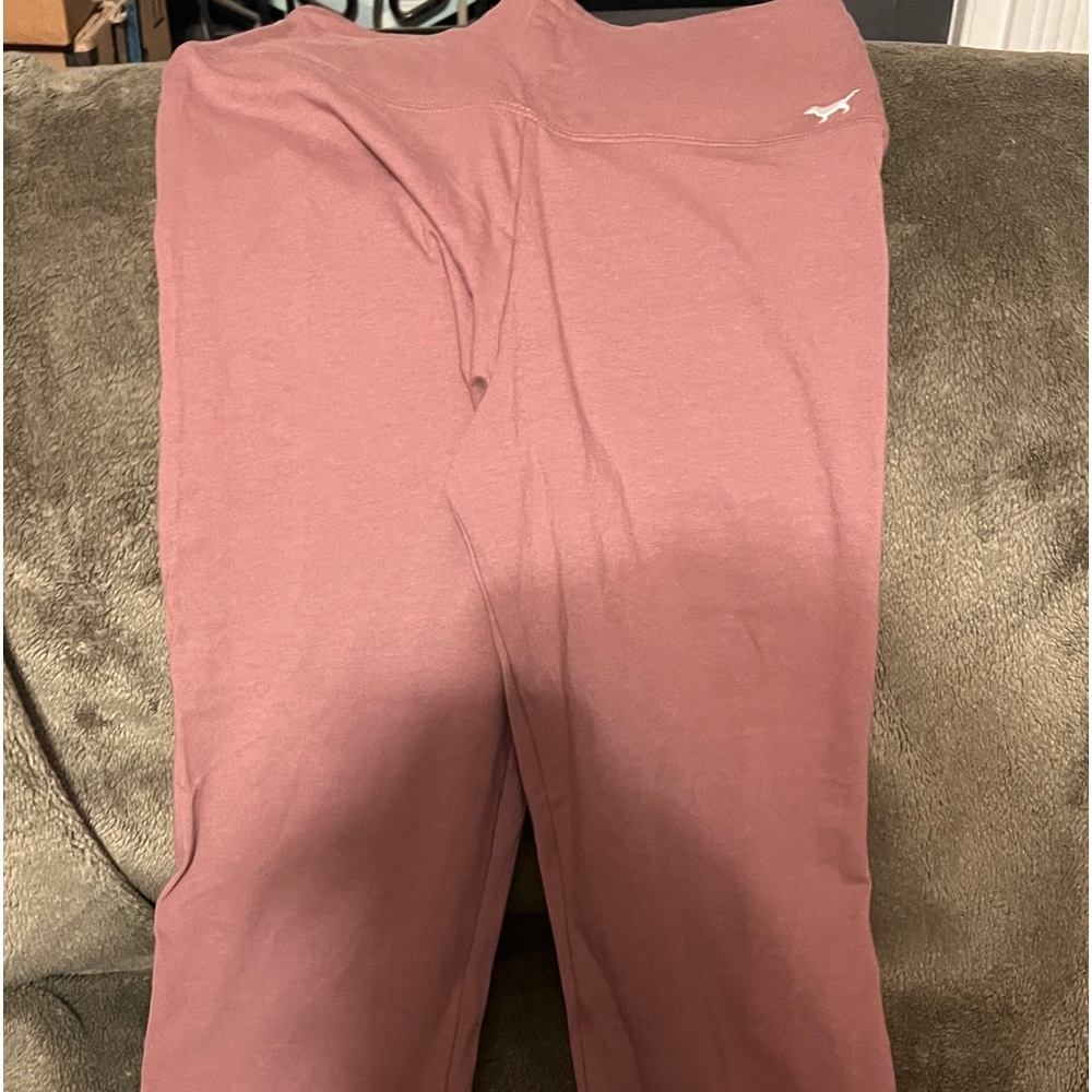 Victoria Secrets yoga pants